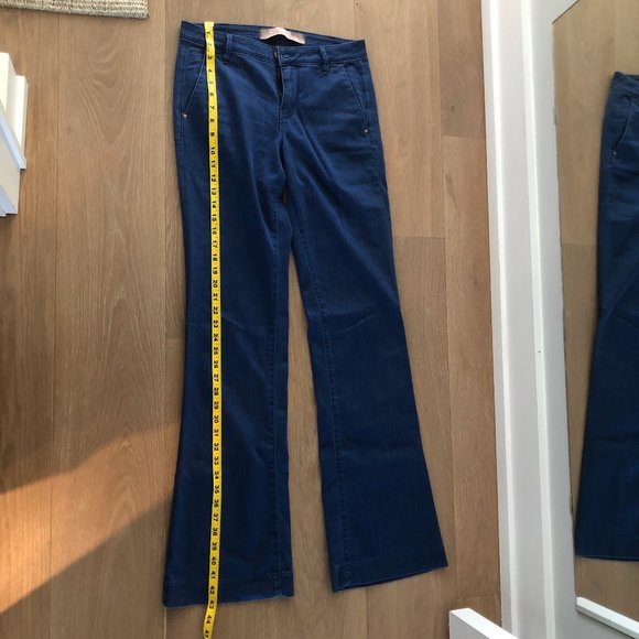 Guess Flare Jeans - Size 27 - Picture 3 of 11